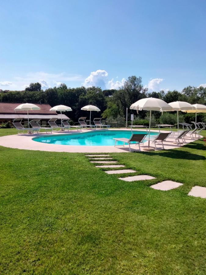 Agriturismo Le Ginestre Лацизе Екстериор снимка