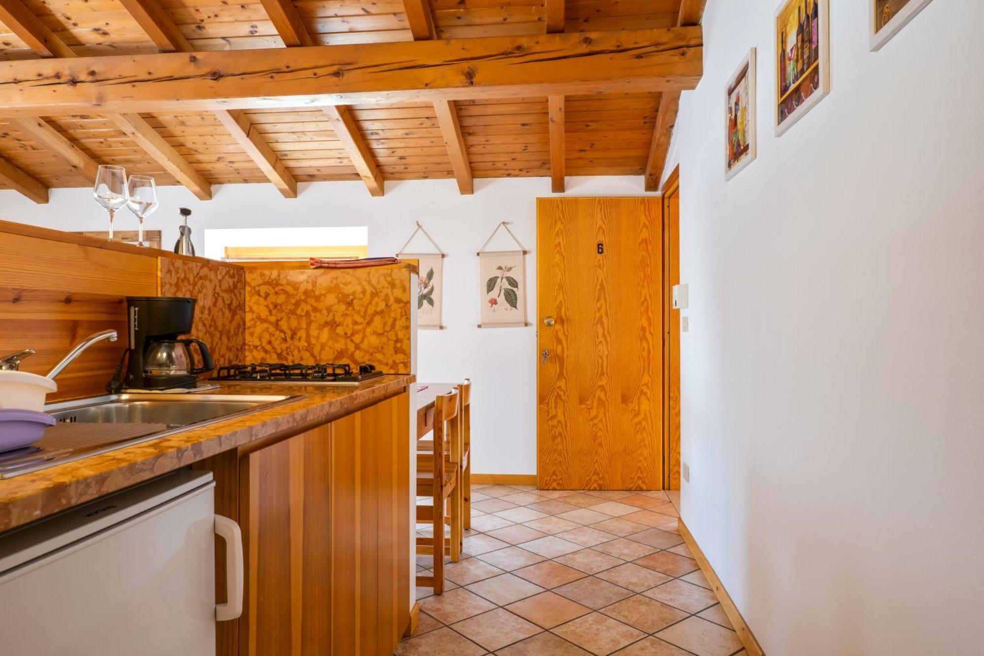 Agriturismo Le Ginestre Лацизе Екстериор снимка